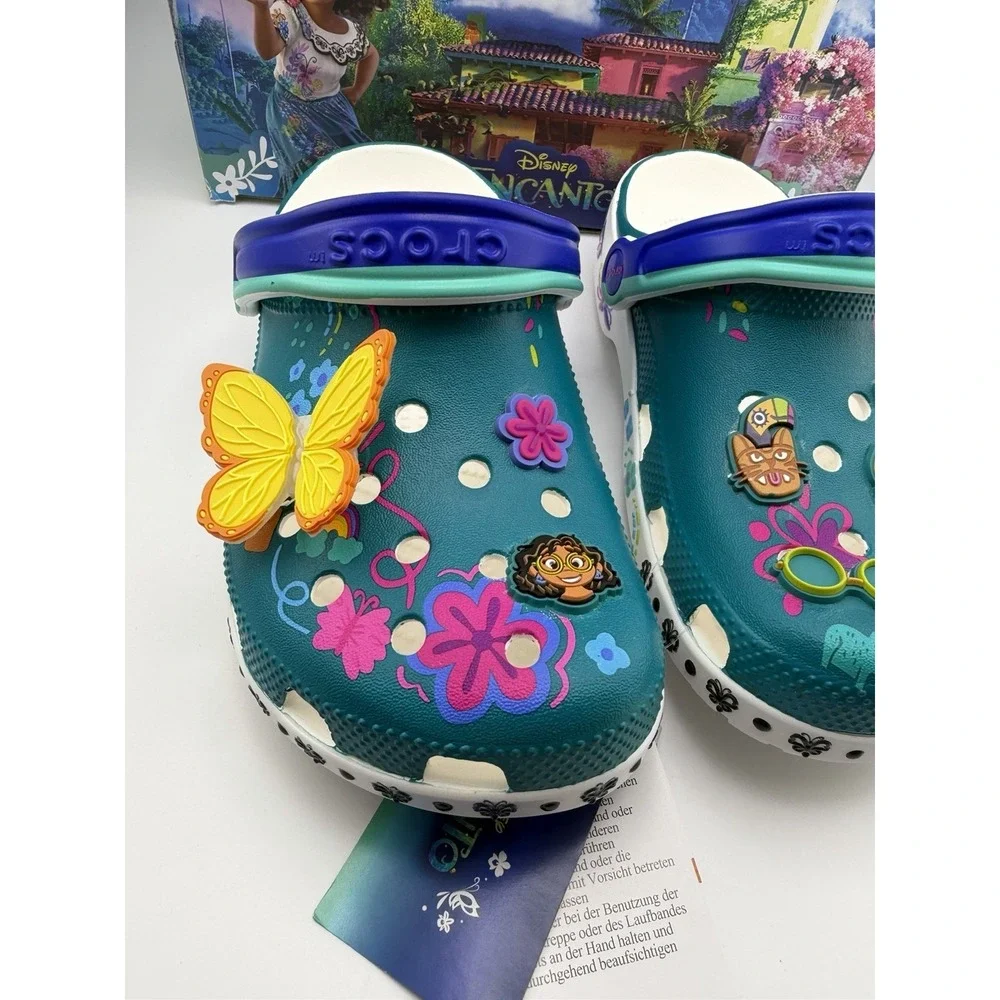 Crocs x Disney Encanto Mirabel Classic Clog K Size J5 US